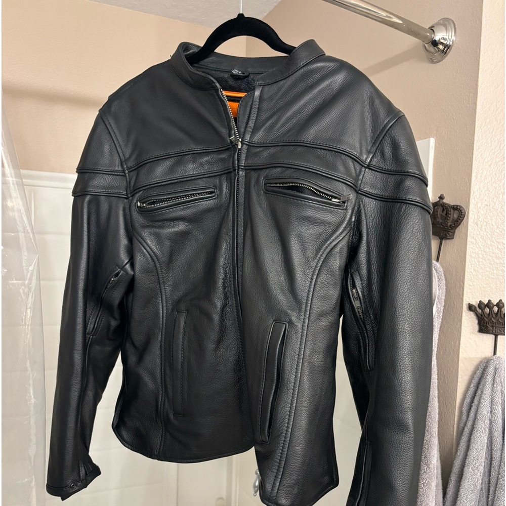 Like new worn once classic leather gear black leather motorcycle jacket